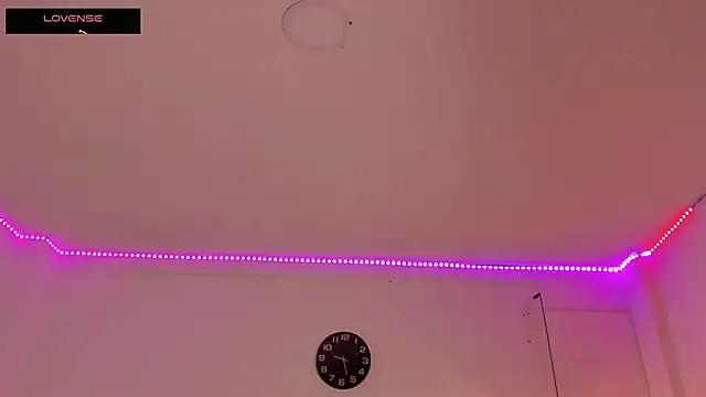 Snapshot of Santy_Stump chatting on October 25, 2025, 10:37 pm Santy Stump online show from October 25, 2025, 10:37 pm