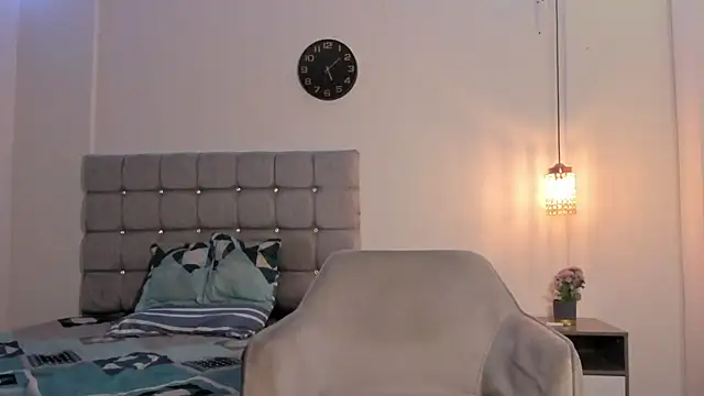 Snapshot of Santy_Stump chatting on December 4, 2025, 10:07 pm Santy Stump online show from December 4, 2025, 10:07 pm