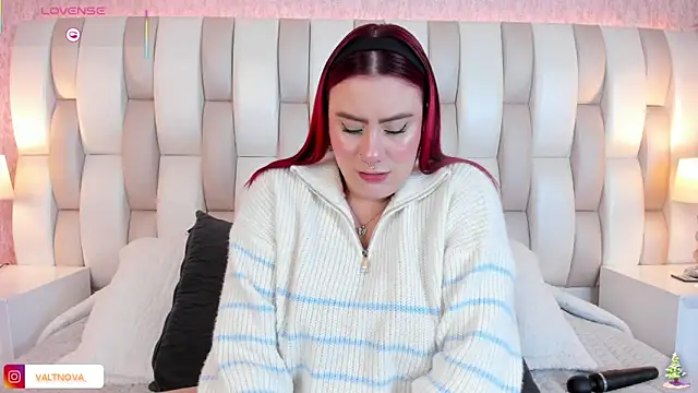 valt  online show from December 14, 2025, 12:10 pm