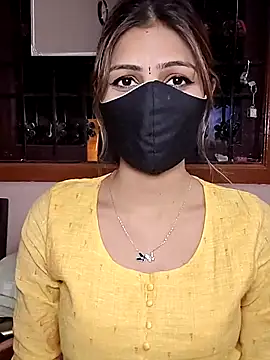 Isha Sax online show from February 10, 2026, 4:44 pm