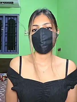 Isha Sax online show from April 7, 2026, 7:03 pm