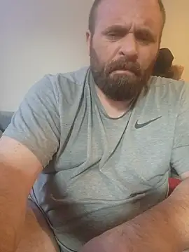 Snapshot of Thumper_ss chatting on July 8, 2026, 11:31 pm Thumper ss online show from July 8, 2026, 11:31 pm