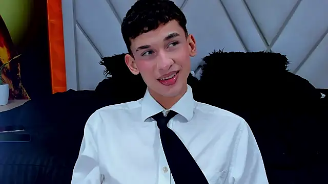 owen-stone online show from February 14, 2026, 11:45 pm