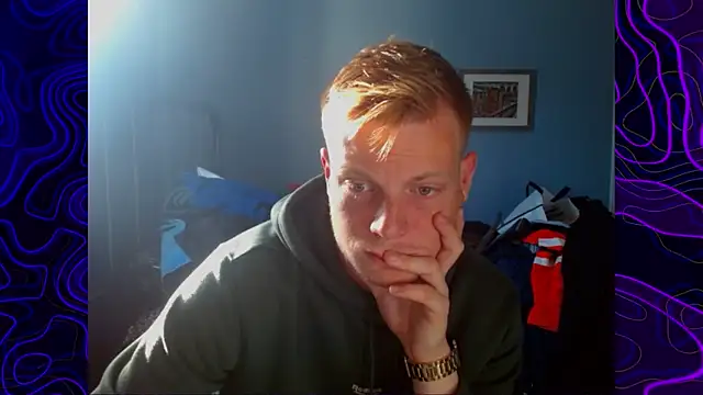 lustylyndon online show from November 5, 2025, 5:02 pm