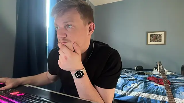 lustylyndon online show from April 30, 2026, 2:56 pm