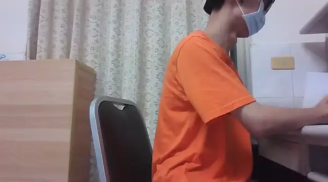 yzy 22 fun online show from March 22, 2025, 6:36 pm