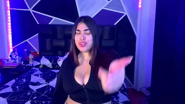 jazminslut online show from February 11, 2026, 12:48 am