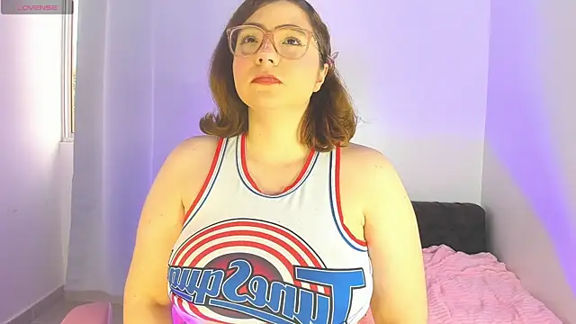 lizy portman online show from April 15, 2026, 10:32 pm