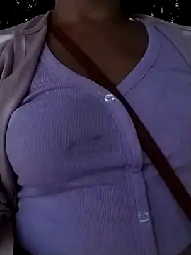 Tifany-fox online show from November 26, 2025, 3:35 pm