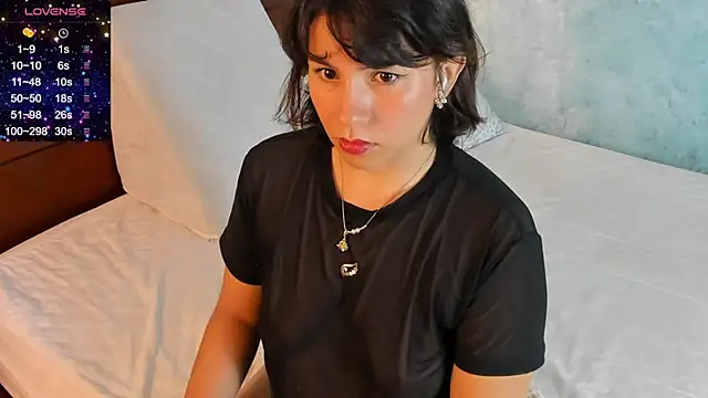 Snapshot of Tifany-fox chatting on July 6, 2026, 9:28 pm Tifany-fox online show from July 6, 2026, 9:28 pm
