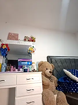 tifanny turner online show from February 10, 2026, 1:48 pm