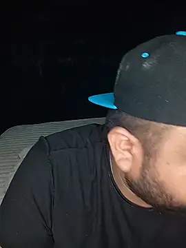 Snapshot of Osogaypardo chatting on September 27, 2025, 11:54 pm Osogaypardo online show from September 27, 2025, 11:54 pm