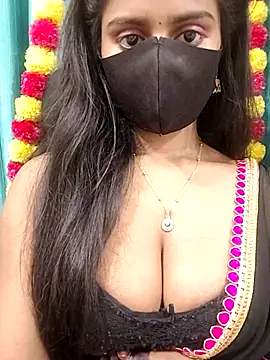 Aanya hotty online show from March 15, 2026, 5:08 pm