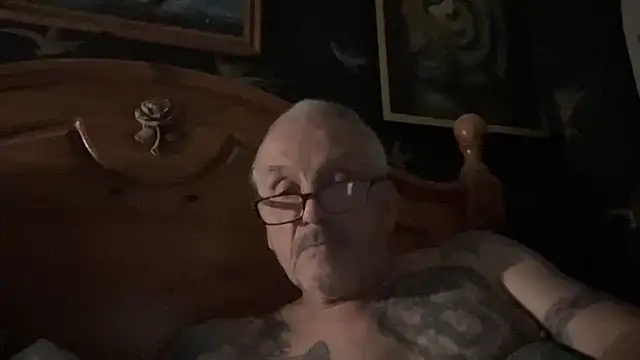 poggles online show from February 2, 2026, 8:29 pm