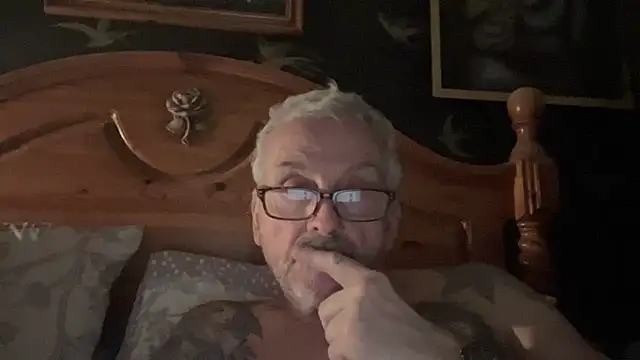 poggles online show from March 18, 2026, 8:34 pm