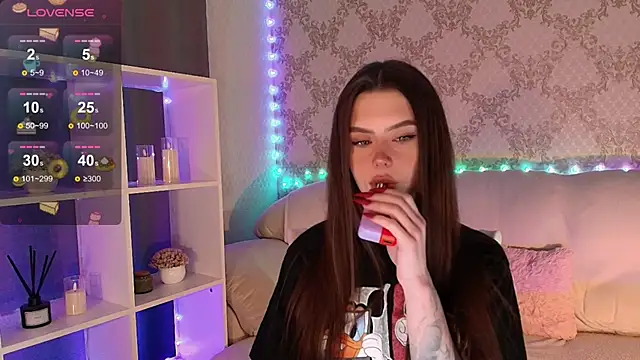 HolyMiax online show from May 23, 2026, 3:34 am