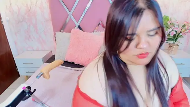 Snapshot of Dolce_pearl chatting on May 1, 2026, 2:38 am Dolce pearl online show from May 1, 2026, 2:38 am
