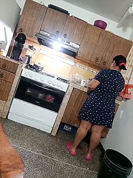 andrea sweet8 online show from December 16, 2025, 11:59 am