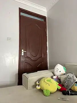 Snapshot of Lil-shawrie chatting on February 5, 2026, 11:04 am Lil-shawrie online show from February 5, 2026, 11:04 am