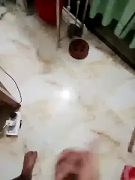 Snapshot of zim200 chatting on October 7, 2025, 4:59 pm zim200 online show from October 7, 2025, 4:59 pm