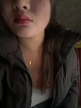 chenyu0308 online show from February 7, 2026, 4:27 am