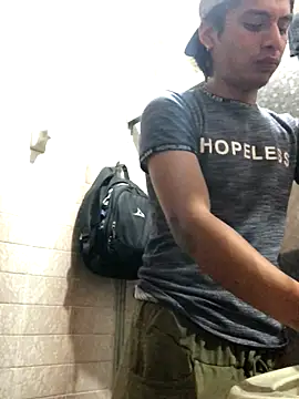 Snapshot of Ghostben chatting on September 20, 2025, 6:14 am Ghostben online show from September 20, 2025, 6:14 am