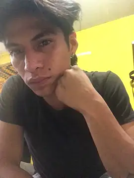 Snapshot of Ghostben chatting on September 20, 2025, 8:21 pm Ghostben online show from September 20, 2025, 8:21 pm