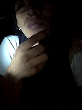 Snapshot of Ghostben chatting on October 1, 2025, 9:04 am Ghostben online show from October 1, 2025, 9:04 am