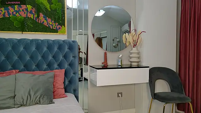 SiennaPierce online show from February 19, 2026, 5:14 am