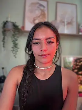 im-isabella online show from May 26, 2026, 7:10 pm
