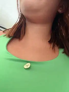 Snapshot of sara_calderon chatting on February 24, 2026, 1:42 pm sara calderon online show from February 24, 2026, 1:42 pm