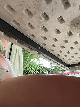 Snapshot of sara_calderon chatting on March 15, 2026, 1:39 pm sara calderon online show from March 15, 2026, 1:39 pm