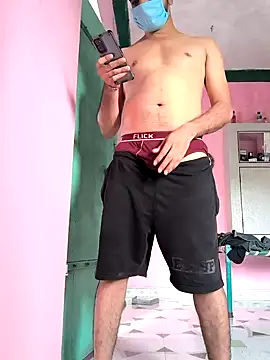 Snapshot of Riyansh_mehta chatting on October 8, 2025, 6:33 am Riyansh mehta online show from October 8, 2025, 6:33 am