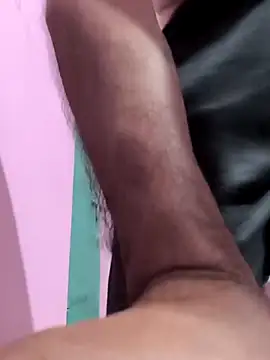 Riyansh mehta online show from December 17, 2025, 5:41 pm