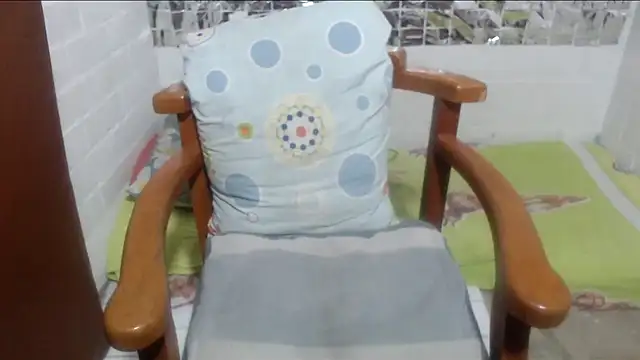 rose-crystal online show from January 10, 2026, 12:56 am