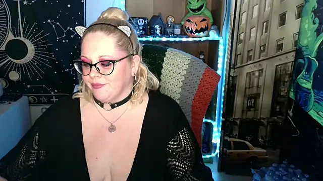 Snapshot of Kinky_Witch chatting on April 26, 2026, 4:26 pm Kinky Witch online show from April 26, 2026, 4:26 pm