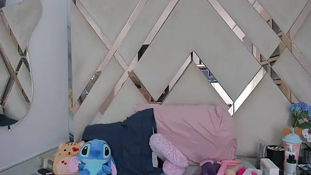 Snapshot of arixht chatting on September 10, 2025, 6:35 am arixht online show from September 10, 2025, 6:35 am