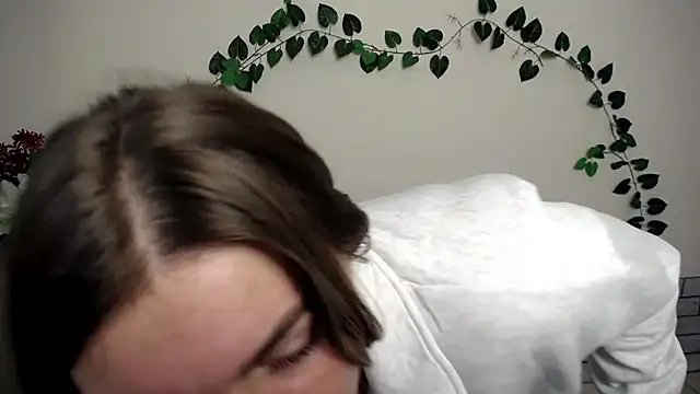 Magic Katarina  online show from October 7, 2025, 6:54 am