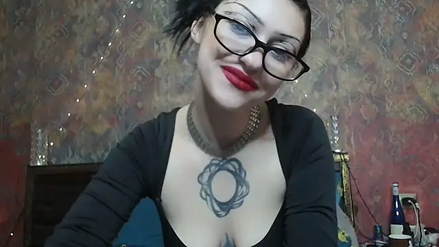 Susie su online show from December 3, 2025, 9:18 am