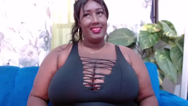 Snapshot of desirewilliam chatting on June 19, 2026, 3:16 pm desirewilliam online show from June 19, 2026, 3:16 pm