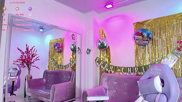 Antonella wild online show from December 19, 2025, 3:35 am