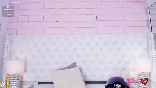 Snapshot of abby-joule chatting on October 22, 2025, 3:01 pm abby-joule online show from October 22, 2025, 3:01 pm