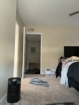 sweetsirenn online show from March 31, 2026, 1:33 pm