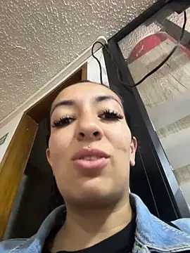 SALOME KORLAND online show from October 30, 2025, 12:28 pm