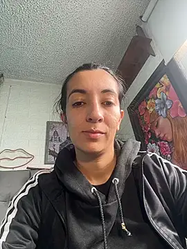 SALOME KORLAND online show from November 29, 2025, 1:25 pm