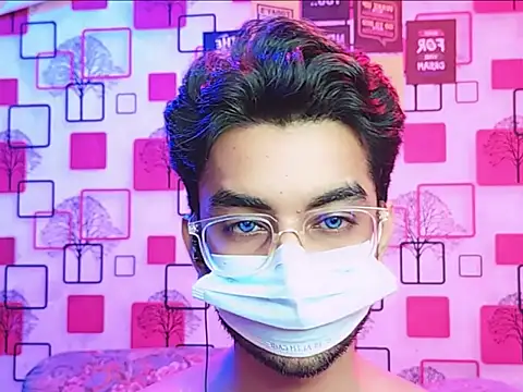 ChiseledCharm online show from October 10, 2025, 7:35 pm