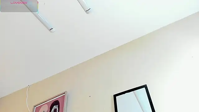 Snapshot of isabella_milf_ chatting on September 8, 2025, 7:02 pm isabella milf online show from September 8, 2025, 7:02 pm