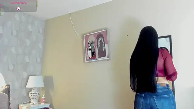 Snapshot of isabella_milf_ chatting on October 11, 2025, 7:12 pm isabella milf online show from October 11, 2025, 7:12 pm