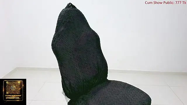 Snapshot of Thommy_cute chatting on April 28, 2026, 2:27 am Thommy cute online show from April 28, 2026, 2:27 am