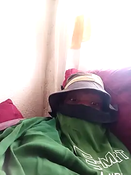 Snapshot of Sexxoophone chatting on April 12, 2026, 8:52 am Sexxoophone online show from April 12, 2026, 8:52 am